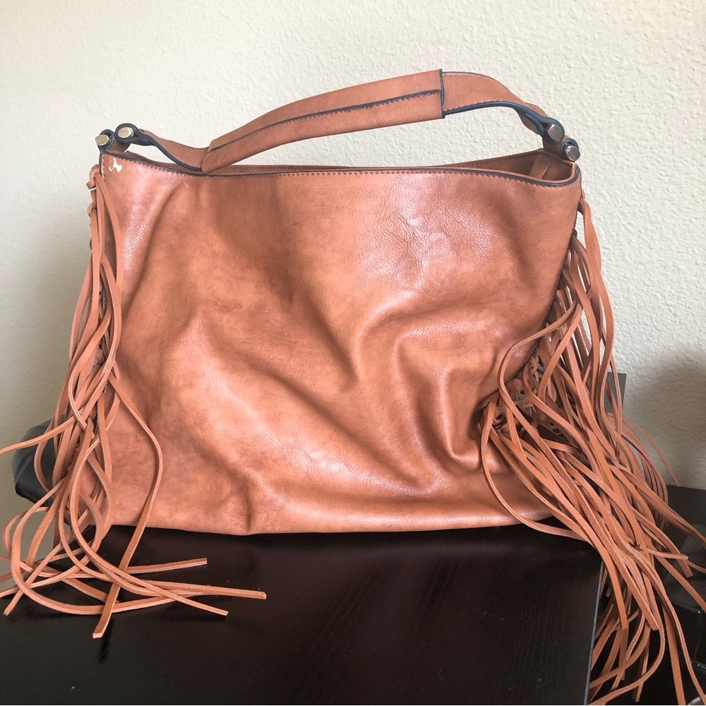 Boho Chic Bag with Fringe Detailing
